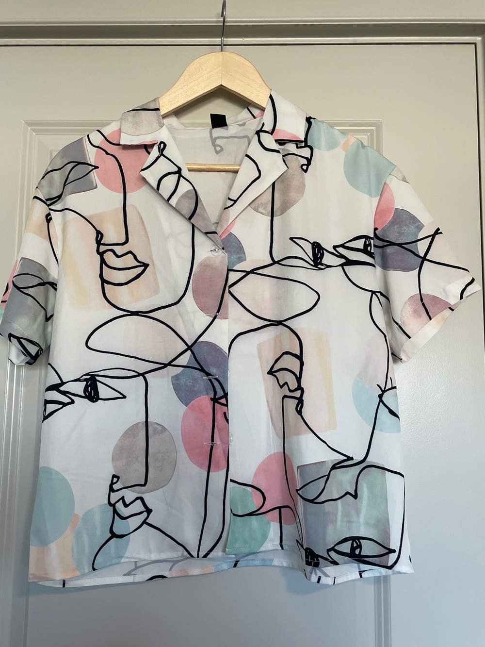 Abstract Line Art Short Sleeve Shirt in White with Pastel Accents
